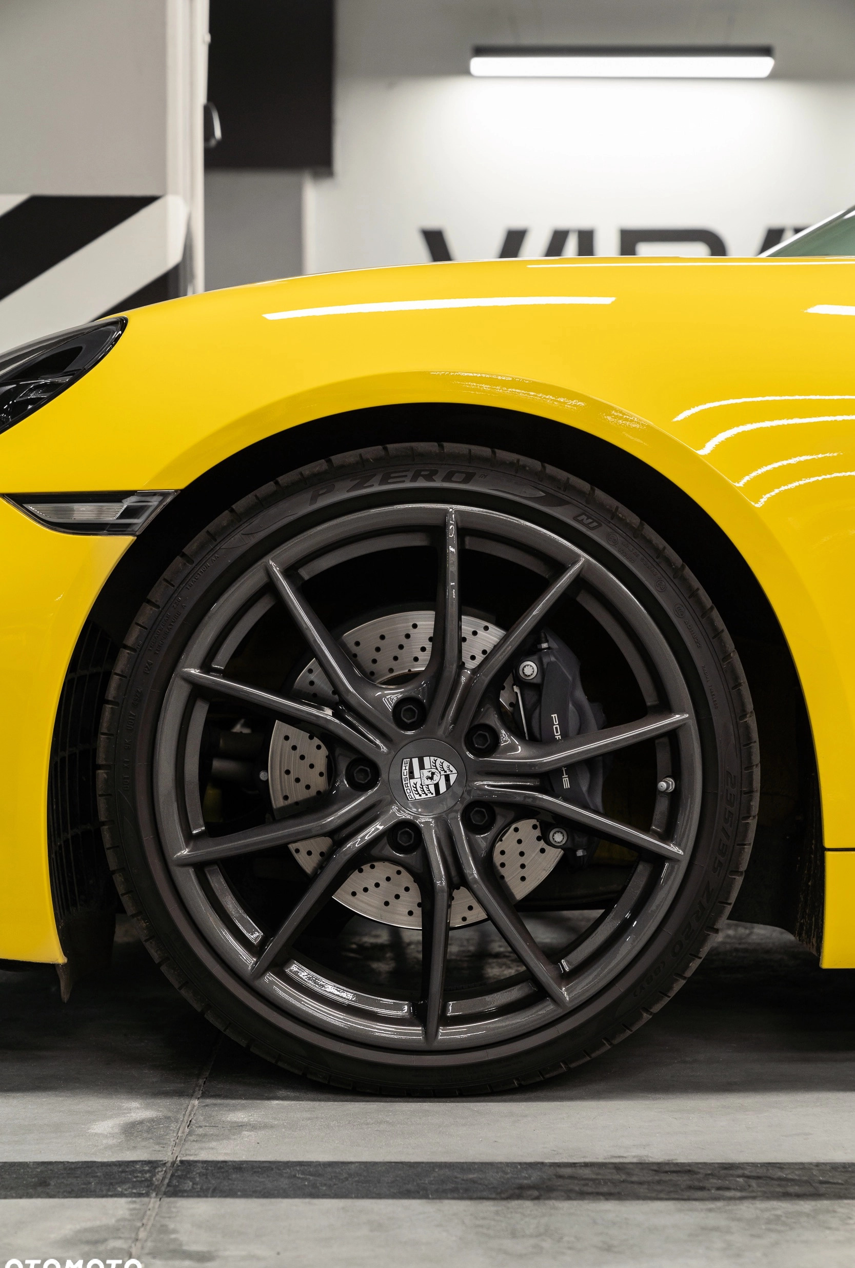 Porsche 718 Cayman cena 429900 przebieg: 13550, rok produkcji 2023 z Kraków małe 742